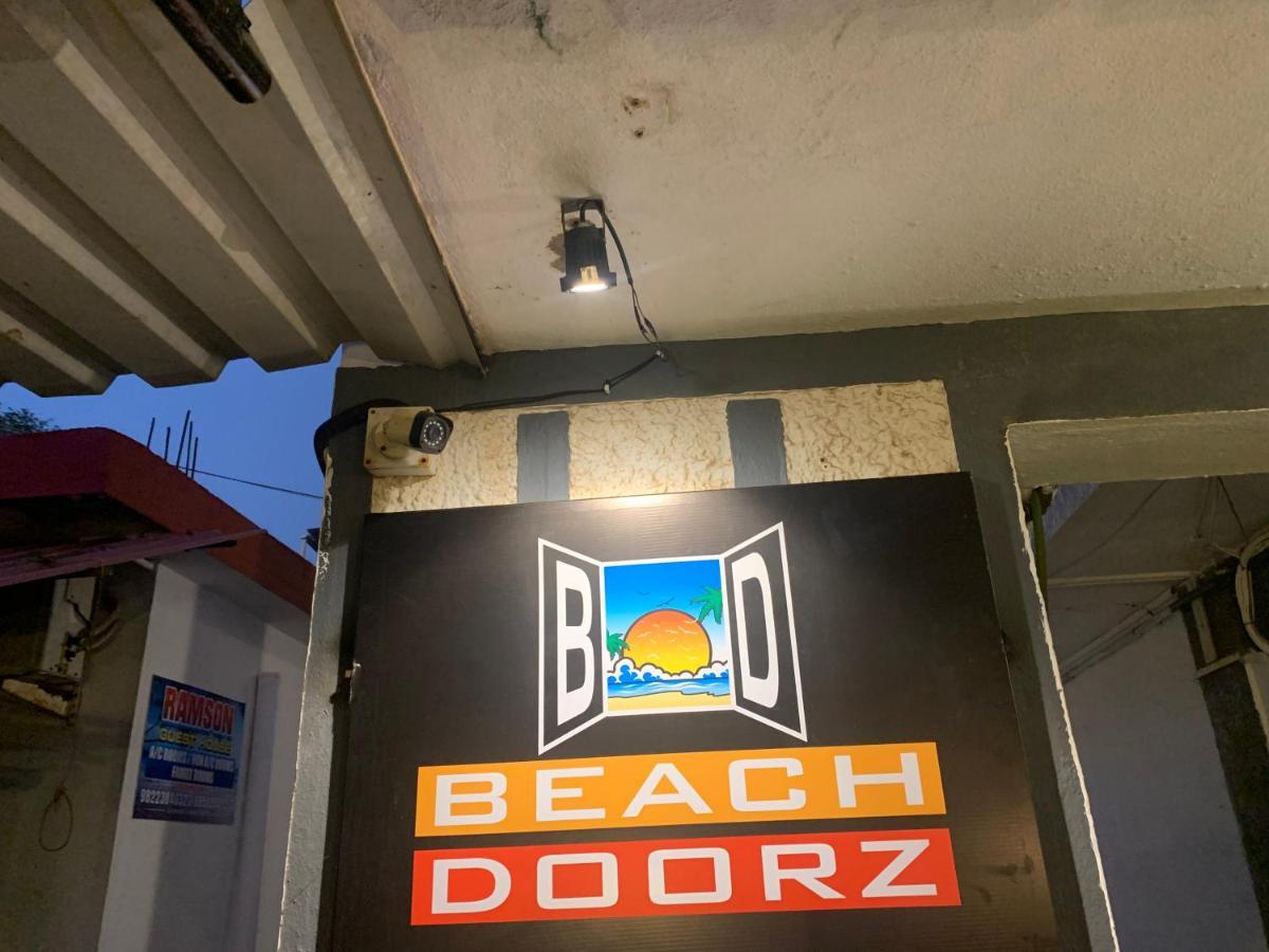 Beach Doorz 호텔 바가 외부 사진